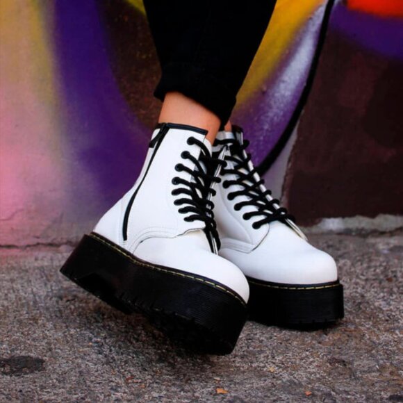 Platform JADON Dr Martens white women's US size 9 -10 Men's US 8 - Picture 2 of 14